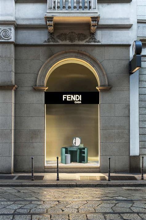 negozio fendi modena